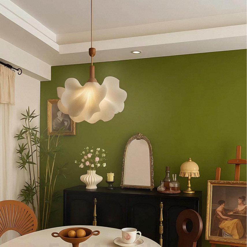 Sculptural lighting in Handmade Natural style, featuring Acrylic material, ideal for Restaurant decor, providing ambient, task, and mood lighting.