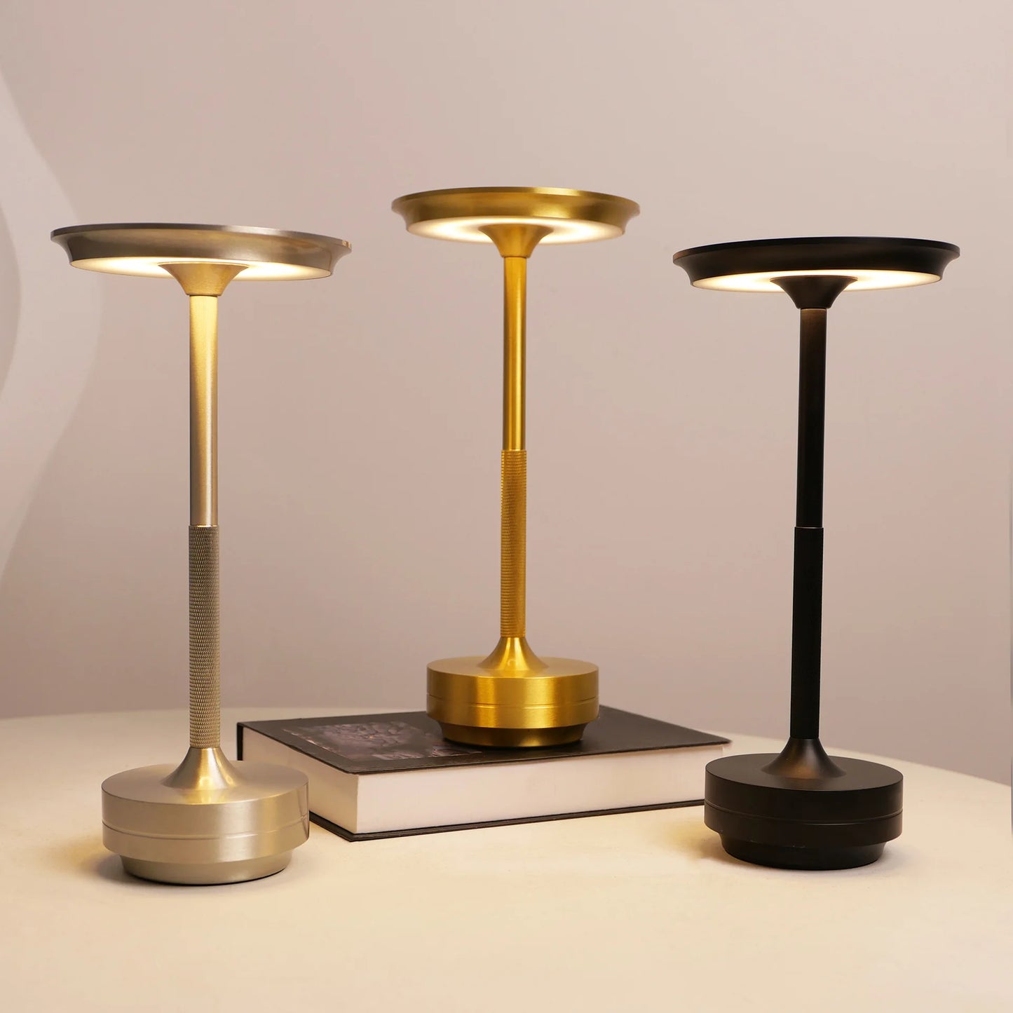 Outdoor Patio Dining Wireless Metal Lamp for Alfresco Evening Gatherings